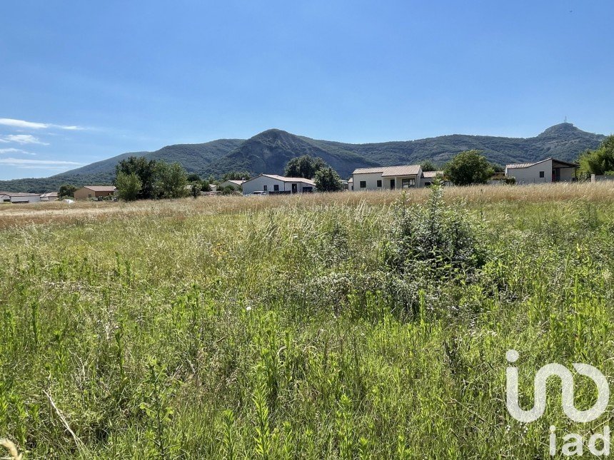 Land of 665 m² in Vallon-Pont-d'Arc (07150)