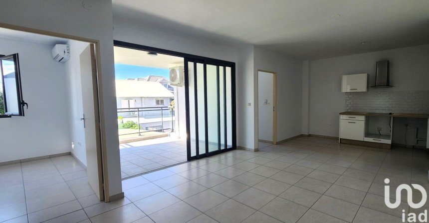 Appartement 3 pièces de 68 m² à Saint-Pierre (97410)