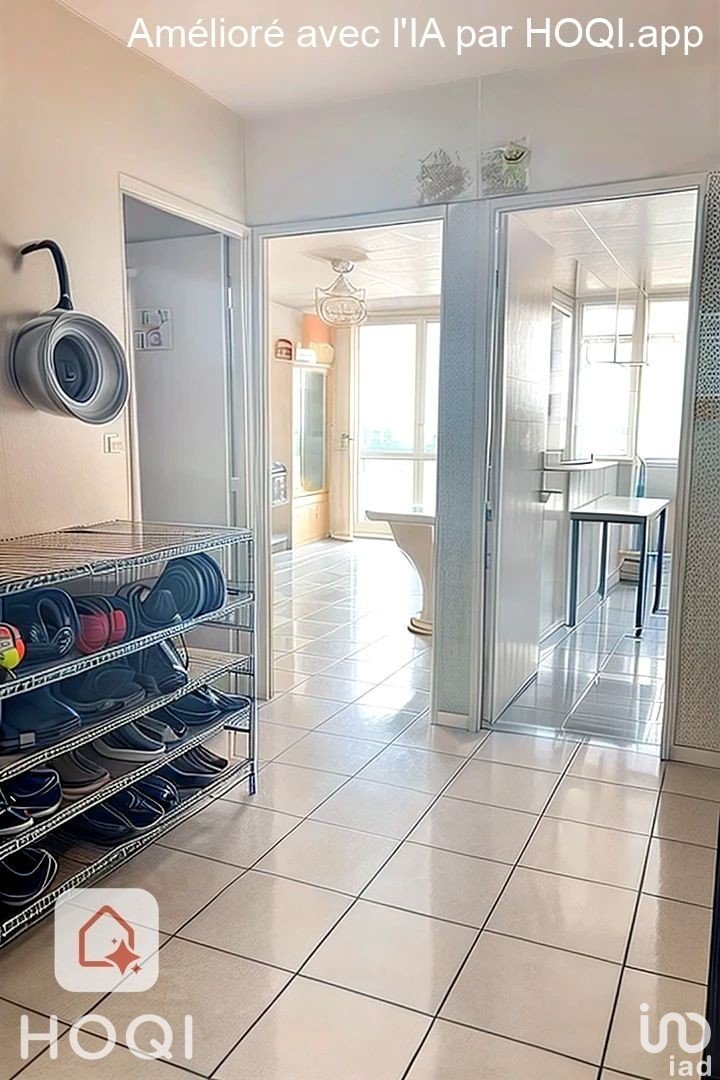 Appartement 4 pièces de 77 m² à Aubervilliers (93300)