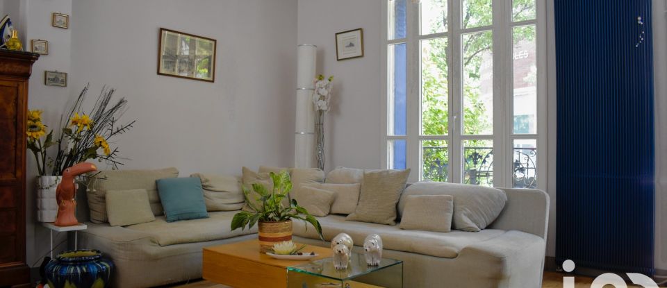 House 5 rooms of 105 m² in Saint-Ouen-sur-Seine (93400)