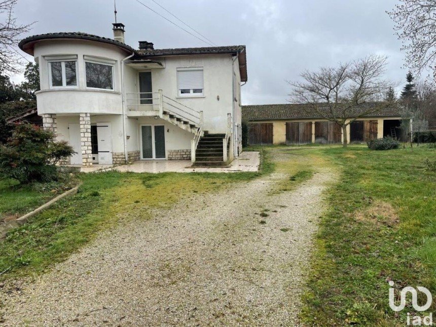 Maison traditionnelle 6 pièces de 136 m² à Nérac (47600)