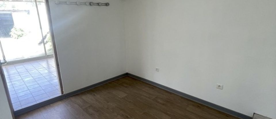 Maison 3 pièces de 110 m² à Saint-Quentin (02100)