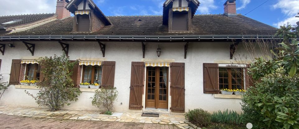 Traditional house 8 rooms of 278 m² in Villebret (03310)