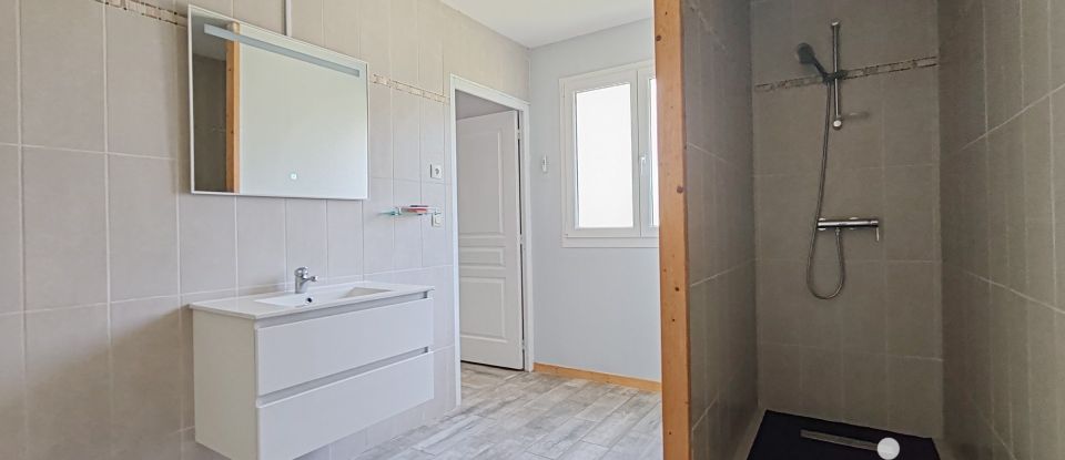 Maison 4 pièces de 137 m² à Chazey-Bons (01300)