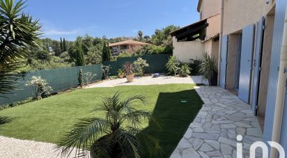 Traditional house 5 rooms of 135 m² in Mougins (06250)