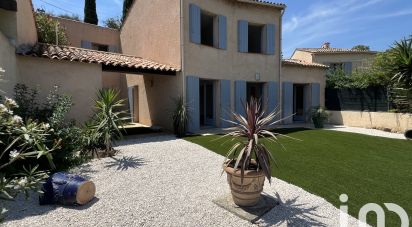 Traditional house 5 rooms of 135 m² in Mougins (06250)