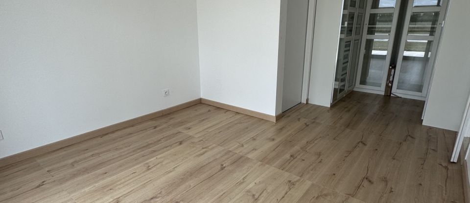 Maison 4 pièces de 95 m² à Longages (31410)