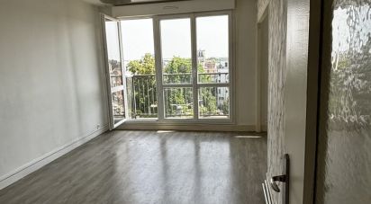 Apartment 4 rooms of 59 m² in Troyes (10000)