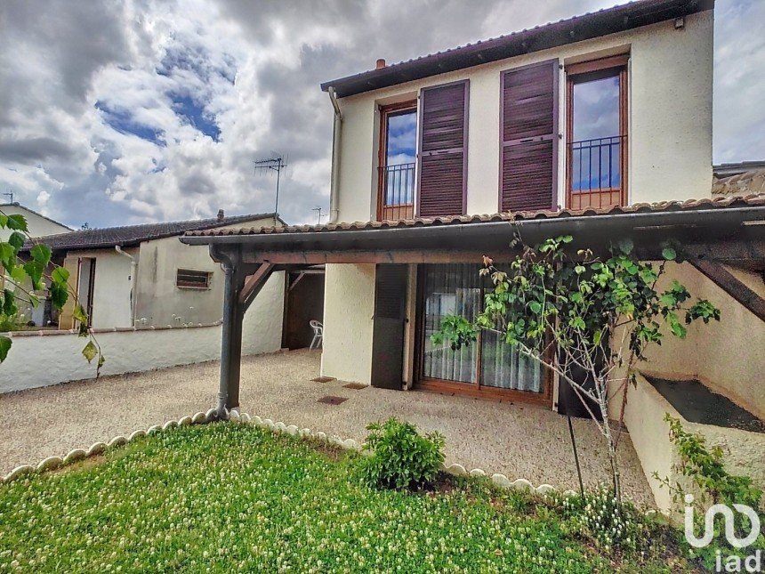 Maison 4 pièces de 94 m² à Poitiers (86000)