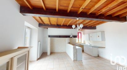 Traditional house 6 rooms of 144 m² in Morlaàs (64160)