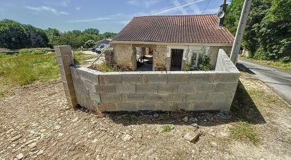 Maison 4 pièces de 100 m² à Ruelle-sur-Touvre (16600)