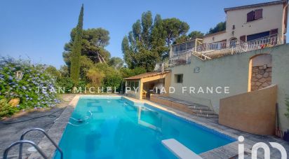 Traditional house 10 rooms of 258 m² in La Seyne-sur-Mer (83500)