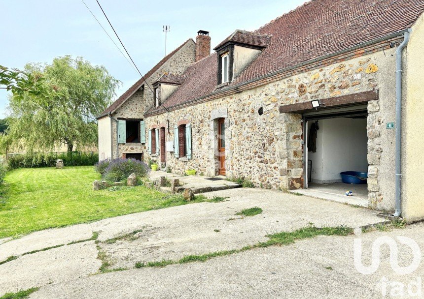 Maison de campagne 7 pièces de 158 m² à Le Gault-Soigny (51210)