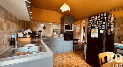 Maison de ville 6 pièces de 177 m² à Cosne-Cours-sur-Loire (58200)