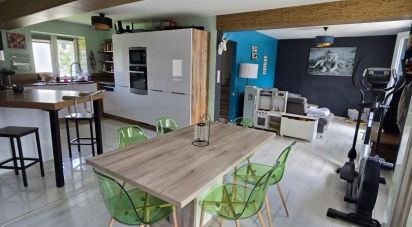 Maison 6 pièces de 131 m² à Dormans (51700)