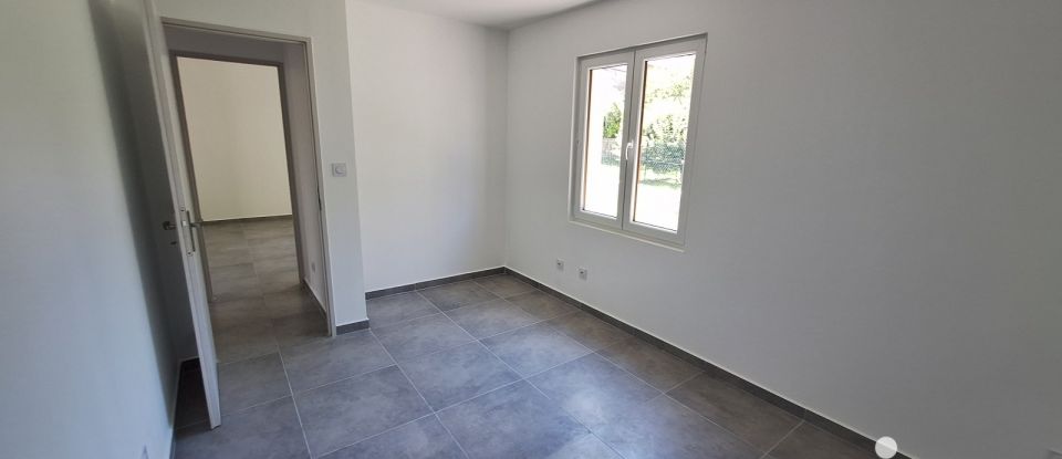 Maison traditionnelle 5 pièces de 93 m² à Piégros-la-Clastre (26400)