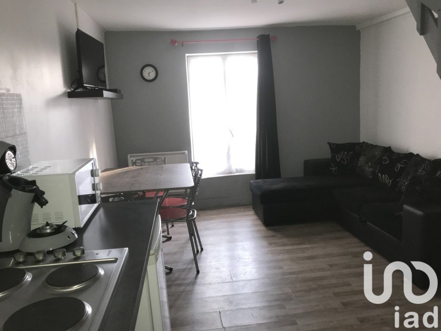 House 2 rooms of 31 m² in Villiers-Saint-Frédéric (78640)