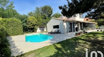 Maison 6 pièces de 100 m² à Morières-lès-Avignon (84310)