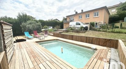 Maison 6 pièces de 160 m² à Beaupuy (31850)