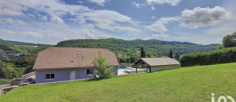 House 5 rooms of 130 m² in Besançon (25000)