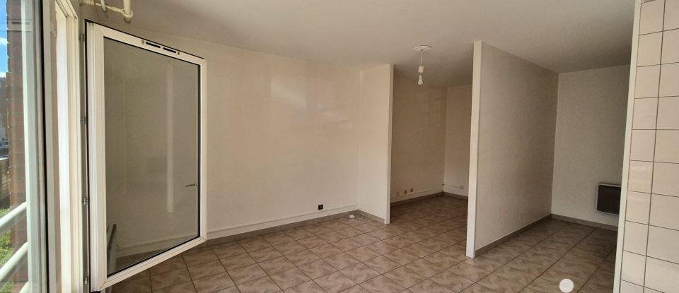 Appartement 1 pièce de 32 m² à Evry-Courcouronnes (91080)