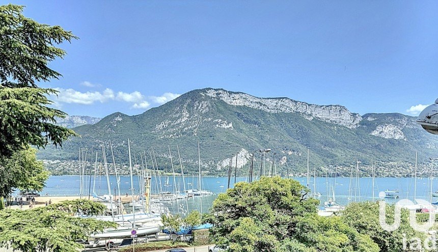 Apartment 5 rooms of 125 m² in Annecy (74000)