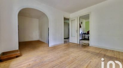 Maison 6 pièces de 110 m² à Villars (42390)