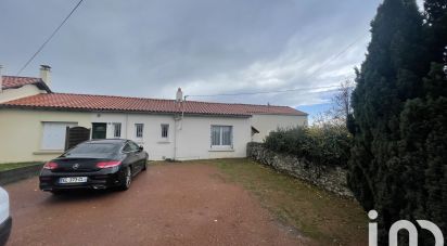 Traditional house 3 rooms of 78 m² in Les Sorinières (44840)