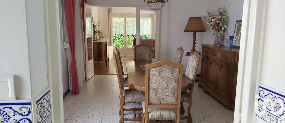 Traditional house 5 rooms of 159 m² in Cantin (59169)