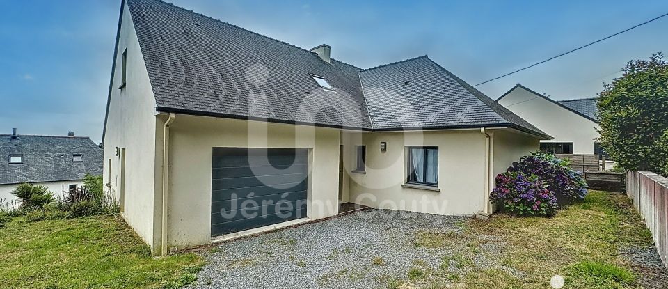 House 8 rooms of 167 m² in Savenay (44260)