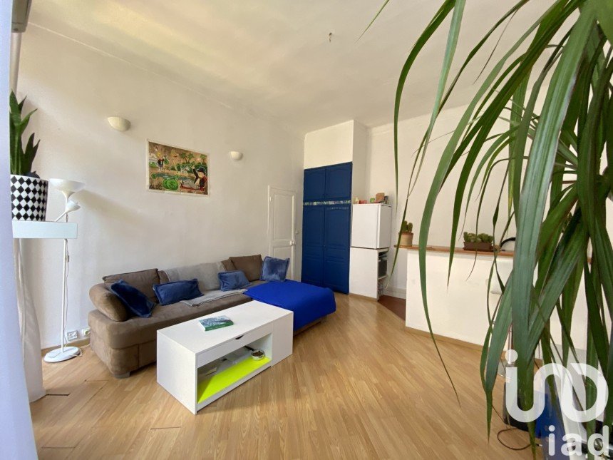 Building in Cannes (06400) of 160 m²