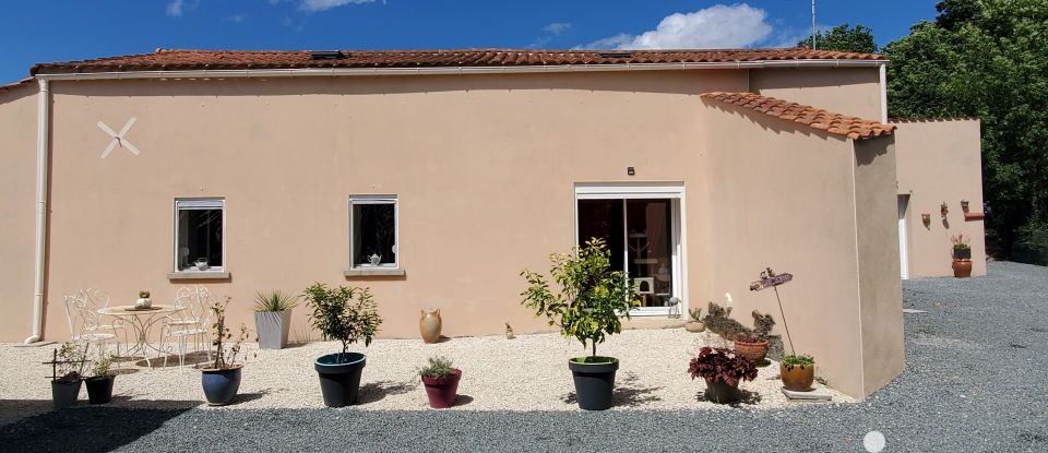 Maison de village 5 pièces de 125 m² à Mouilleron-Saint-Germain (85390)