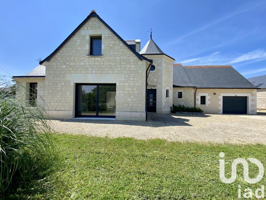 House 5 rooms of 218 m² in Savigny-en-Véron (37420)