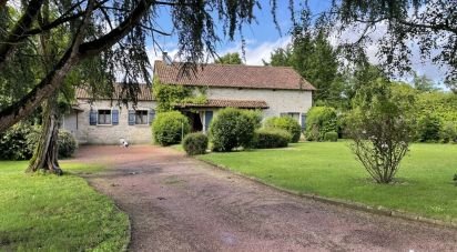 Maison 5 pièces de 111 m² à Saint-Savin (86310)