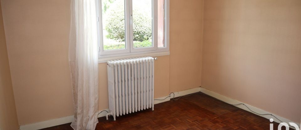 House 4 rooms of 103 m² in Soisy-sous-Montmorency (95230)