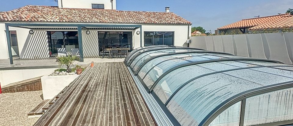 Maison 8 pièces de 172 m² à Bretignolles-sur-Mer (85470)