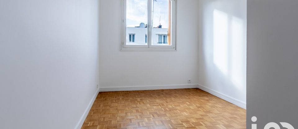 Appartement 3 pièces de 56 m² à Paris (75017)