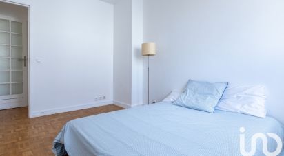 Appartement 3 pièces de 56 m² à Paris (75017)