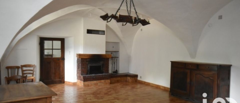 Village house 5 rooms of 114 m² in Tréminis (38710)