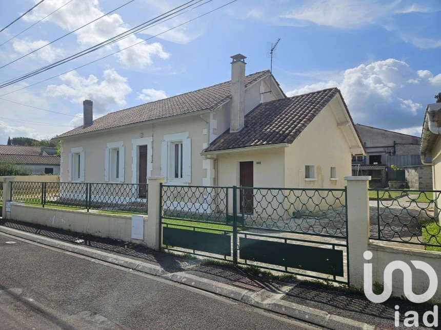 Maison de ville 4 pièces de 95 m² à Angoulême (16000)