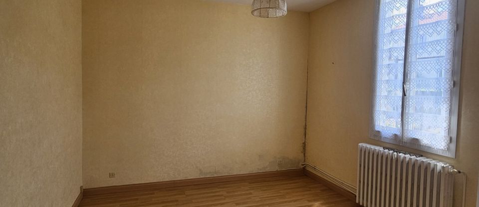 Town house 4 rooms of 95 m² in Angoulême (16000)