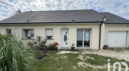 Traditional house 5 rooms of 94 m² in Bray-en-Val (45460)