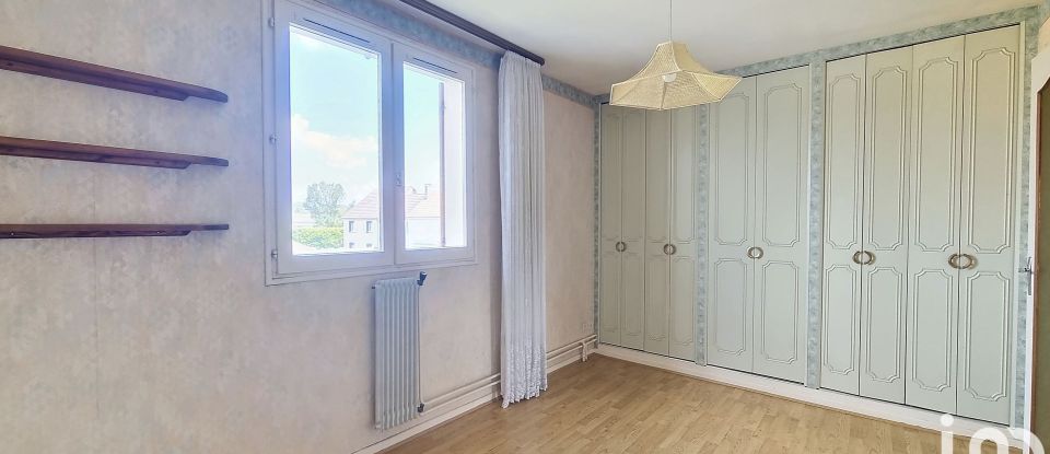 Maison 5 pièces de 92 m² à Saint-Pourçain-sur-Sioule (03500)