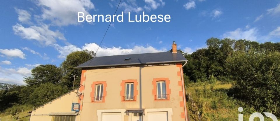 House 5 rooms of 80 m² in Crocq (23260)