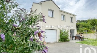 House 6 rooms of 118 m² in Montlhéry (91310)