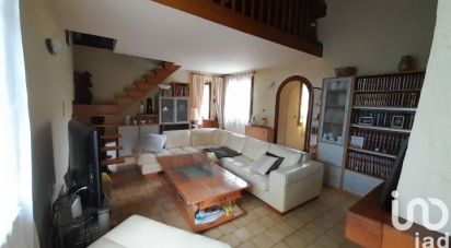 House 5 rooms of 144 m² in Authon (41310)