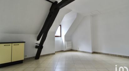 Building in Joigny (89300) of 85 m²