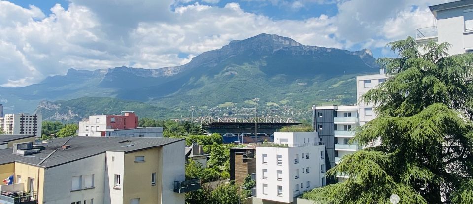 Duplex 3 pièces de 51 m² à Grenoble (38100)