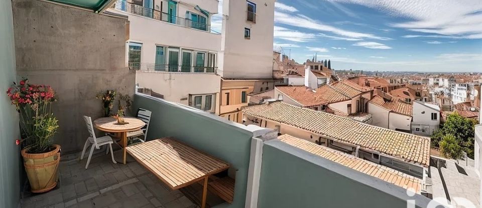 Studio 1 pièce de 18 m² à Marseille (13006)