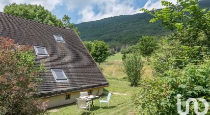 House 5 rooms of 161 m² in Lans-en-Vercors (38250)